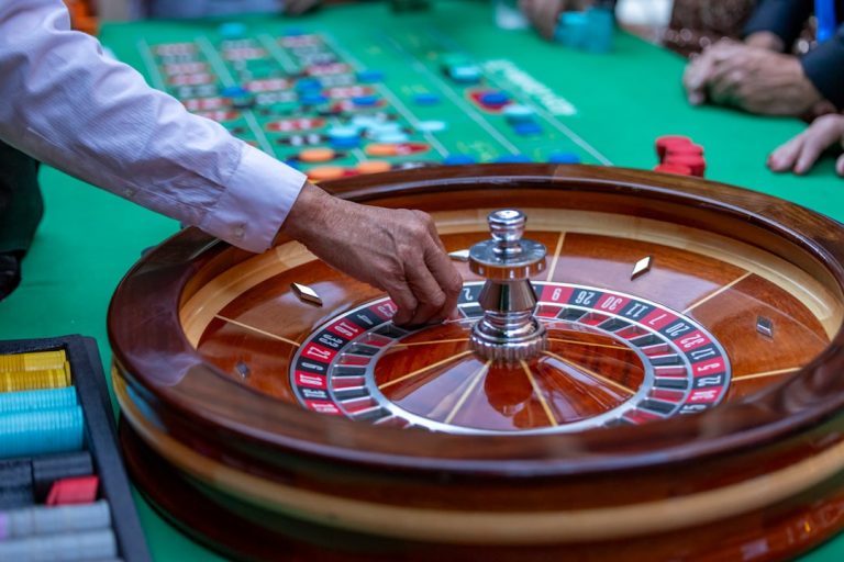 Discover the Thrill of Free Social Casino Games: Play Anytime, Anywhere!
